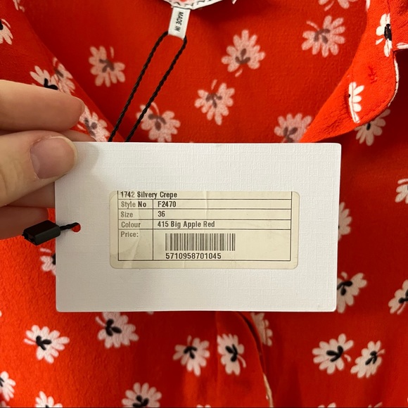 NWT Ganni Silvery Crepe Twist Dress in Big Apple Red Size 36 US Small 4 - Picture 7 of 11